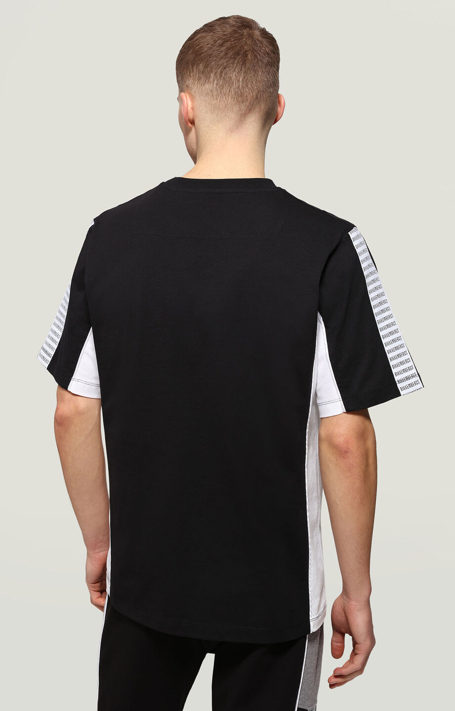 MEN'S T-SHIRT - COLOR BLOCK